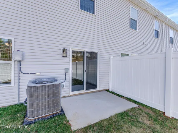 $2,200 | 3503 Bisham Wood Lane, Powell, TN 37849