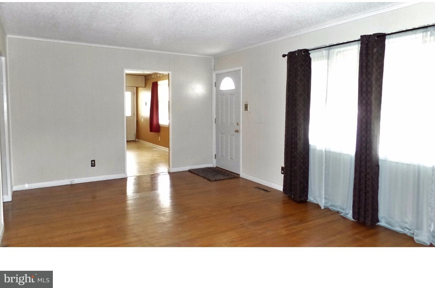 932 Fern Road Williamstown, NJ 08094 - Photo 2 of 9