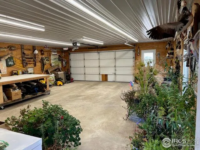 a view of a garage