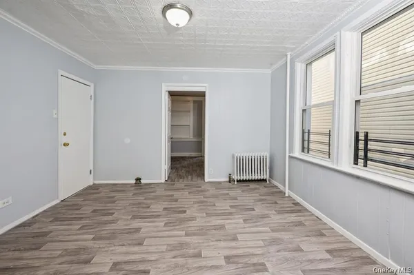 $3,483 | 611 St Lawrence Avenue, Unit 2 | Soundview