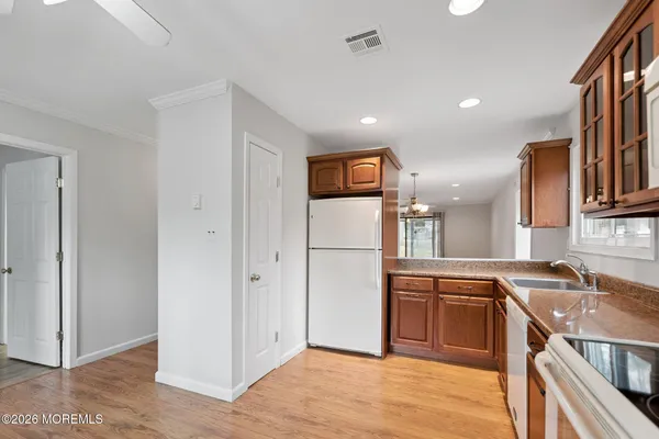 $350,000 | 102 Arrowood Road, Unit B, Manalapan, NJ 07726