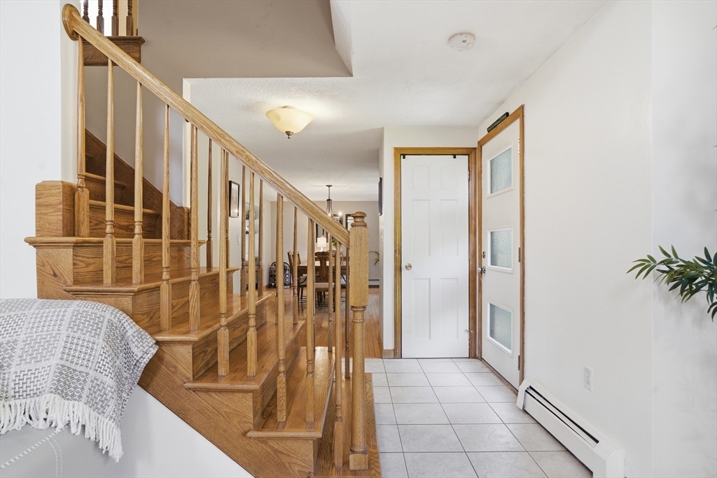 208 Chapman Road Tewksbury, MA 01876 - Photo 17 of 42 Gallery Image 17