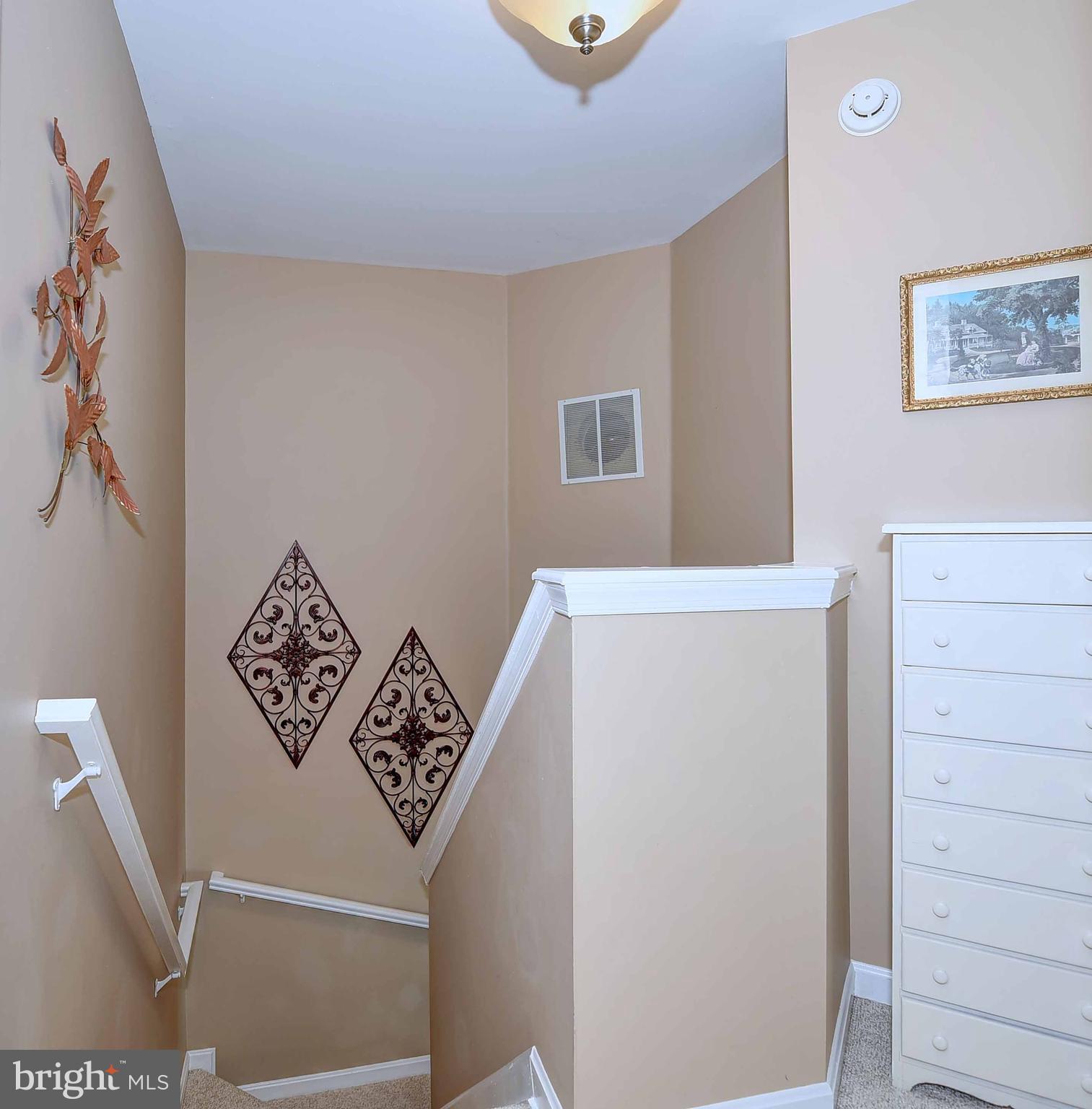 8713 Jarwood Road Baltimore, MD 21237 - Photo 14 of 30 Interior (General)