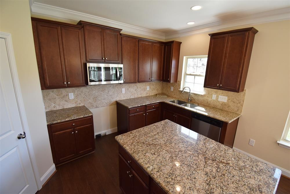 487 Thompson Road, Unit 102 Graham, NC 27253 - Photo 7 of 14 Gallery Image 7
