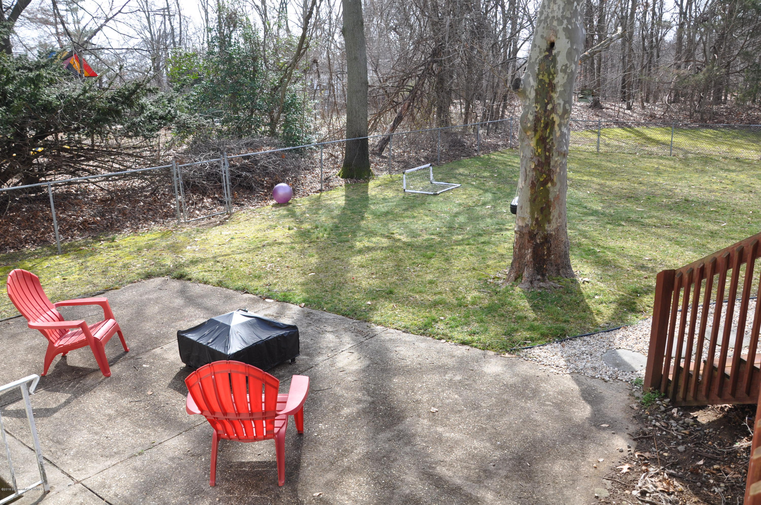 136 Riveredge Road Tinton Falls, NJ 07724 - Photo 25 of 33 DSC_0004