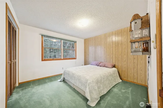 $799,500 | 5318 West Tapps Drive East, Lake Tapps, WA 98391