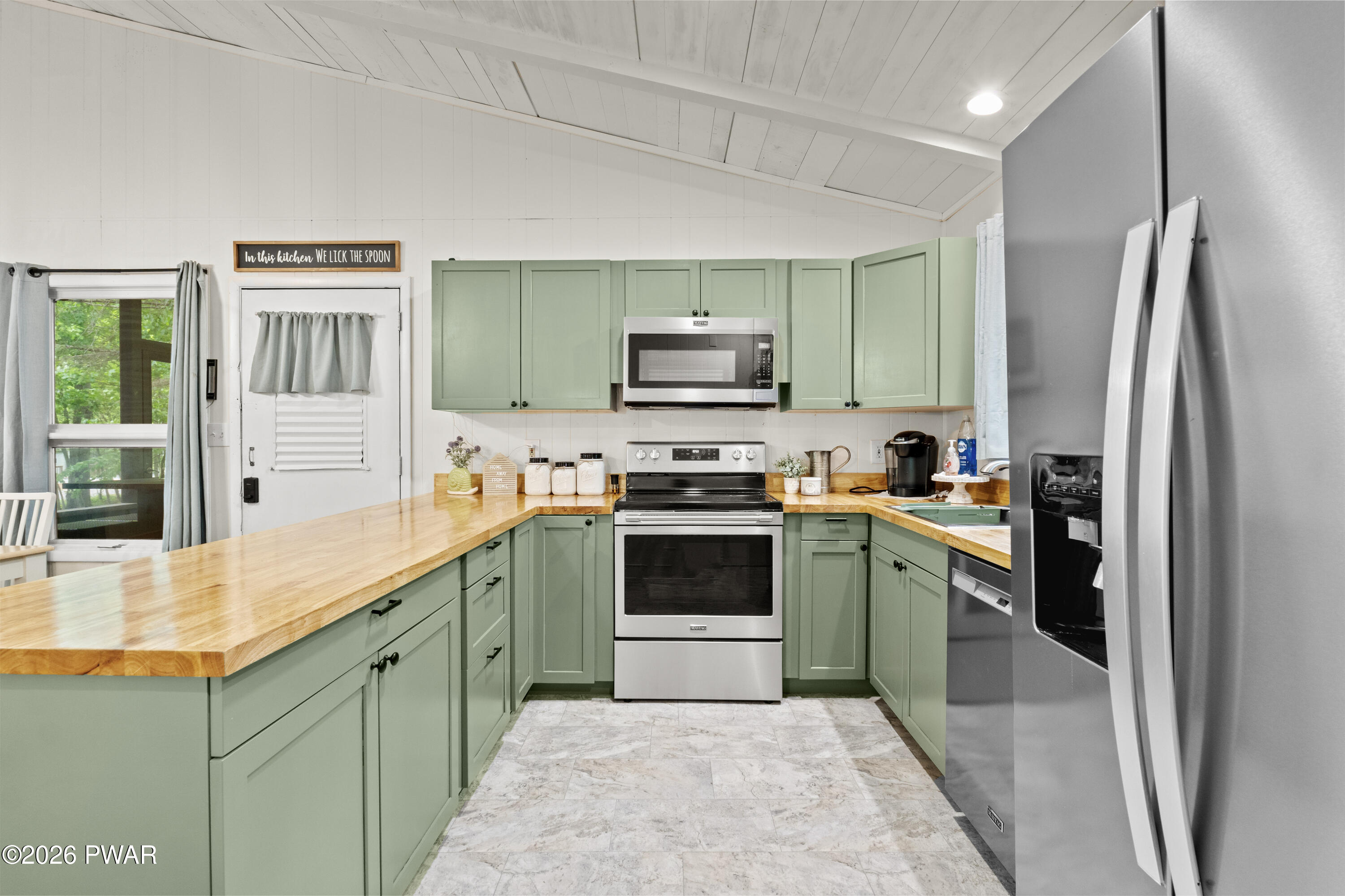 18 Rockway Road, Unit 2660 Lake Ariel, PA 18436 - Photo 11 of 52