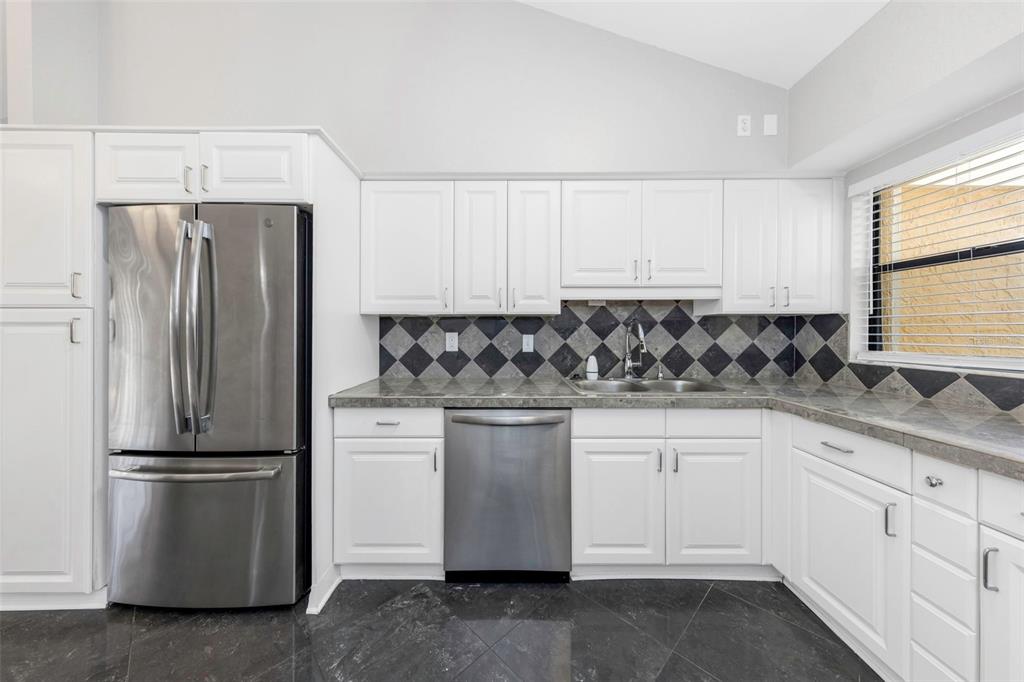 3334 Brian Road North Palm Harbor, FL 34685 - Photo 14 of 35