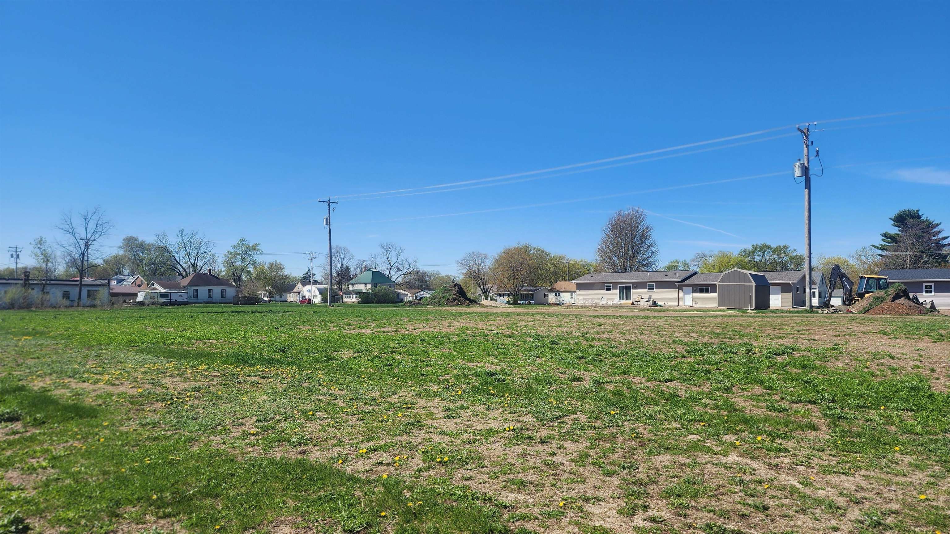 314 East Pine Street Prairie du Chien, WI 53821 - Photo 2 of 10
