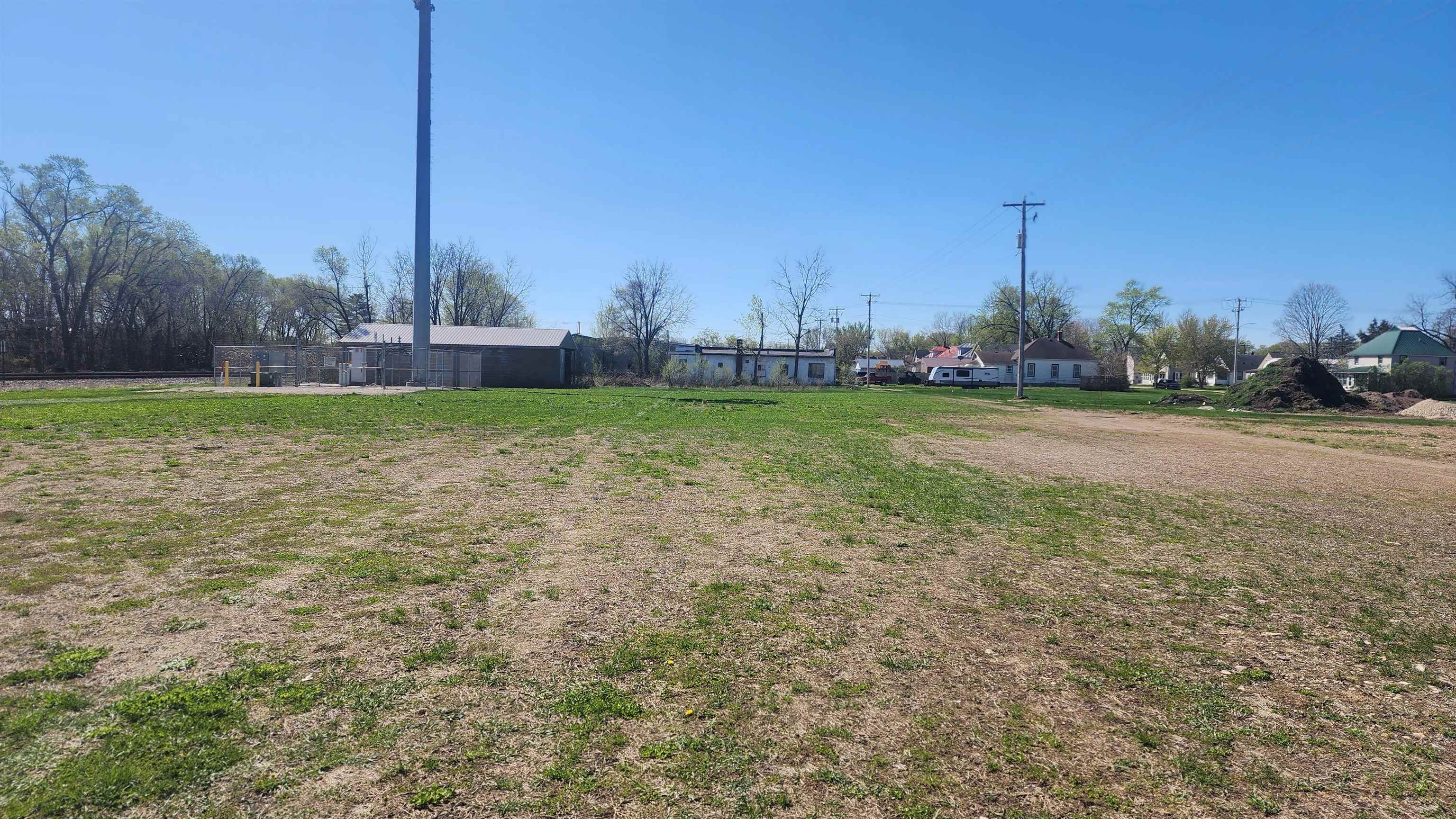 314 East Pine Street Prairie du Chien, WI 53821 - Photo 3 of 10