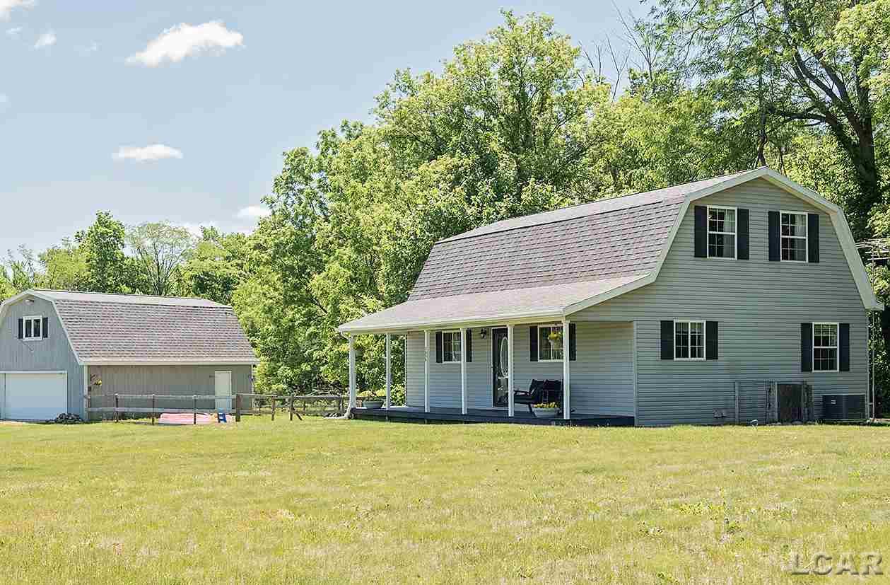 2050 Academy Road Adrian, MI 49221 - Photo 2 of 40 31293761-1.JPG
