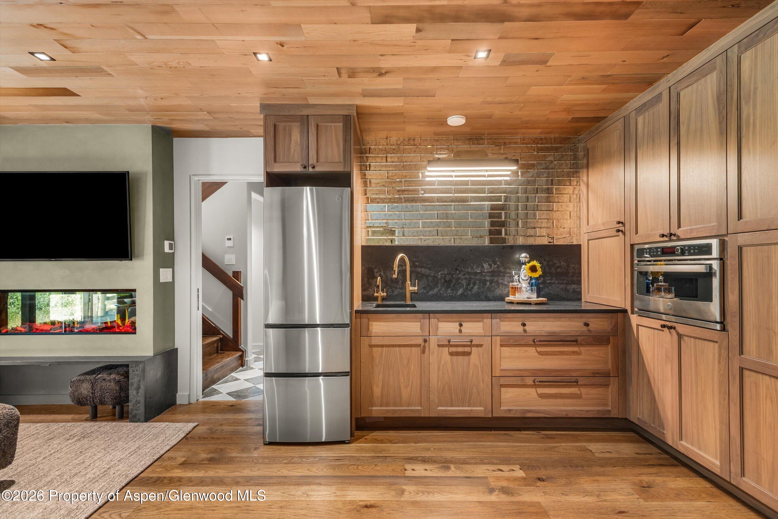 56 Booth Lane Basalt, CO 81621 - Photo 34 of 46 38-56BoothLn_Suite2jpg