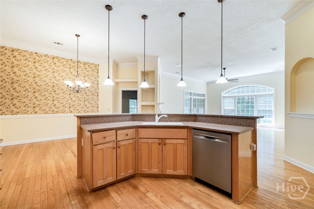 2 Jasmine Cross Savannah, GA 31405 - Photo 10 of 32