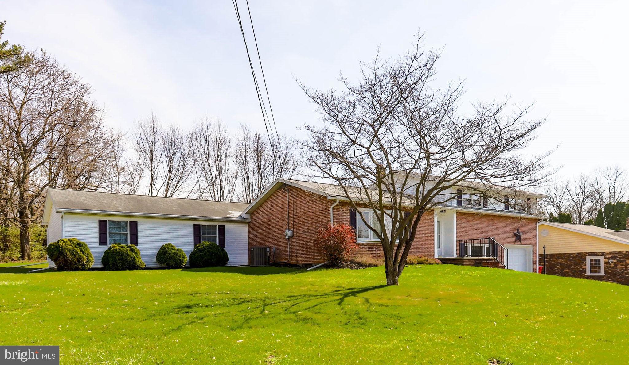 750 Frey Road Chambersburg, PA 17202 - Photo 2 of 30