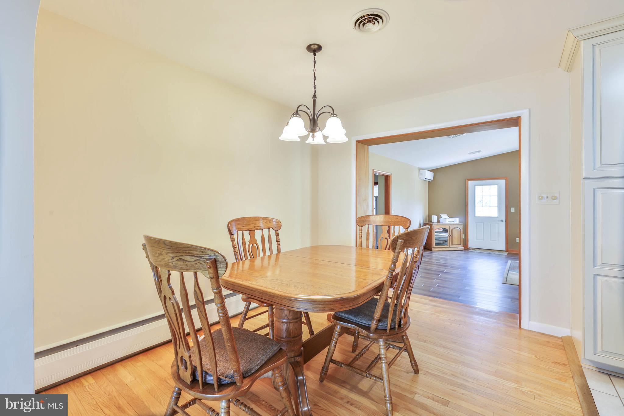 750 Frey Road Chambersburg, PA 17202 - Photo 7 of 30