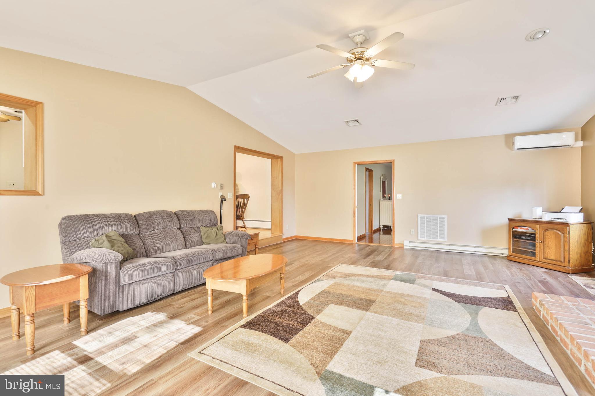 750 Frey Road Chambersburg, PA 17202 - Photo 8 of 30