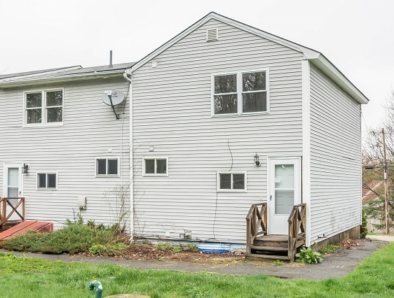 87 Barretts Hill Road, Unit B Hudson, NH 03051 - Photo 3 of 16
