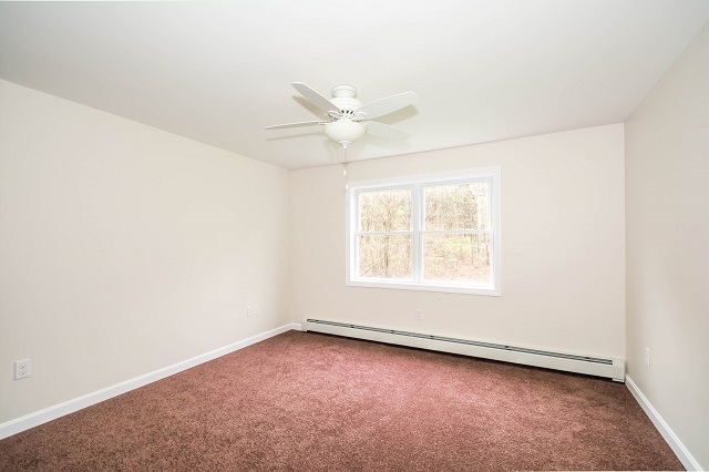 87 Barretts Hill Road, Unit B Hudson, NH 03051 - Photo 7 of 16
