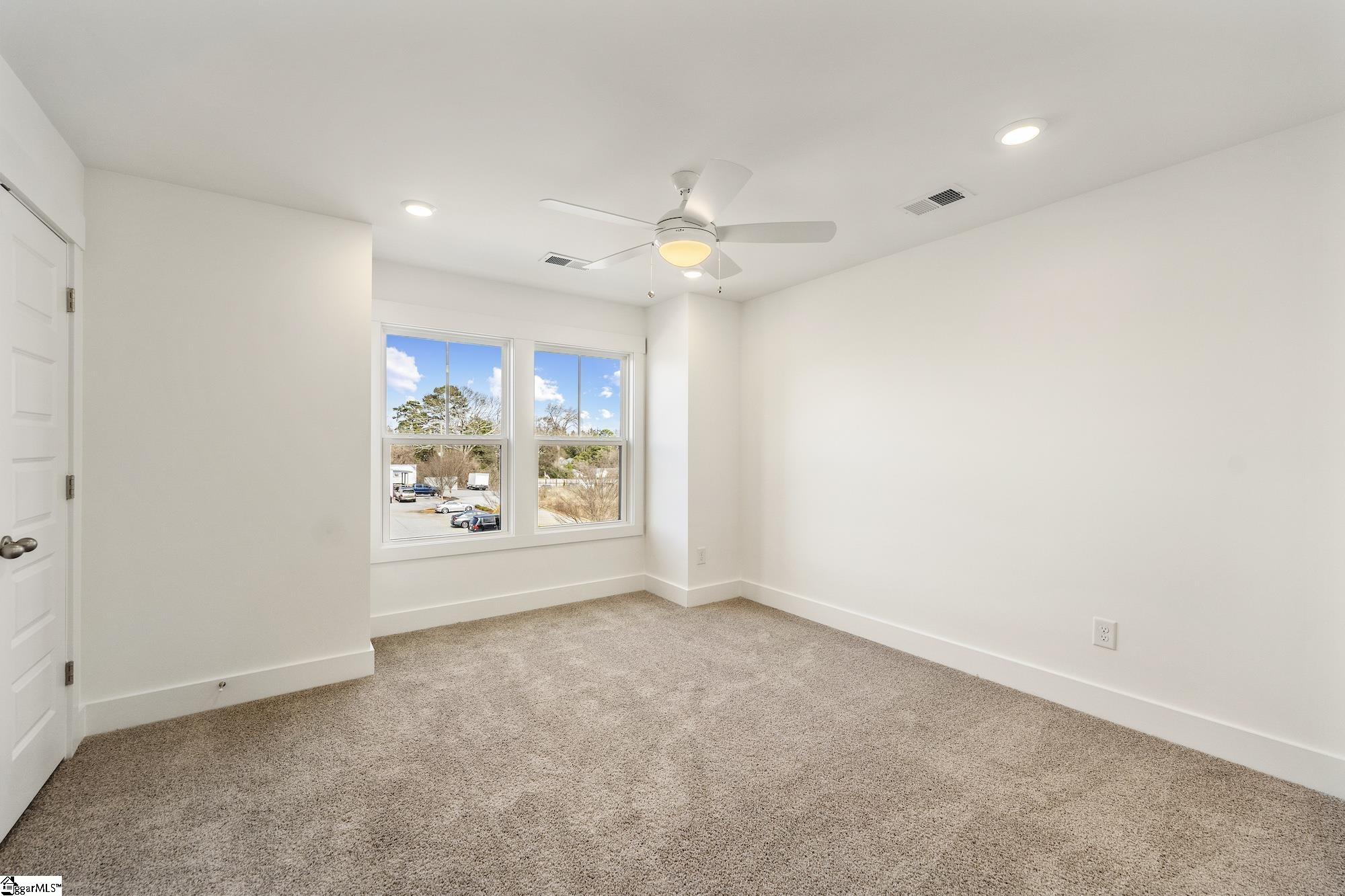 24 Renaissance Row Drive Greenville, SC 29607 - Photo 19 of 24