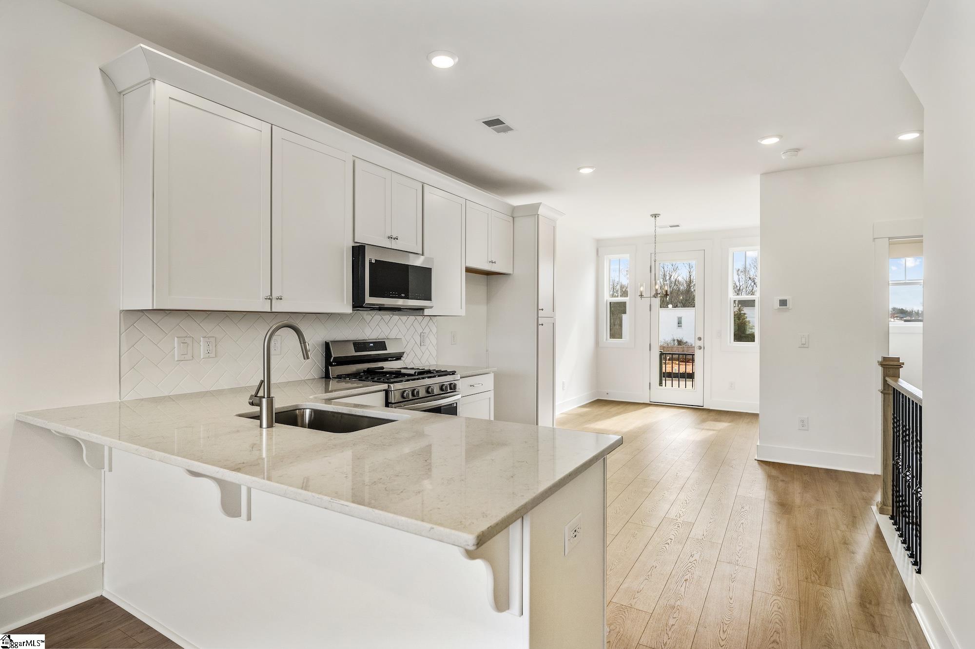 24 Renaissance Row Drive Greenville, SC 29607 - Photo 7 of 24