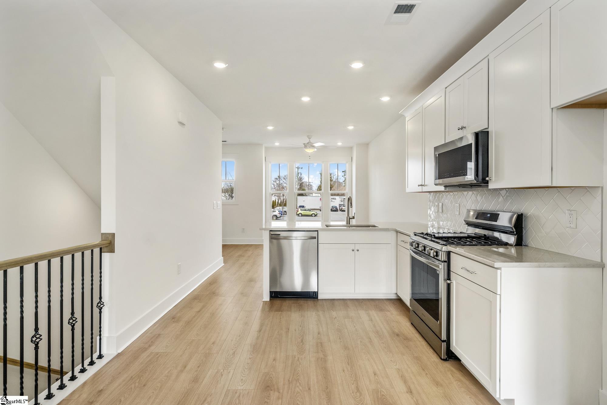 24 Renaissance Row Drive Greenville, SC 29607 - Photo 8 of 24