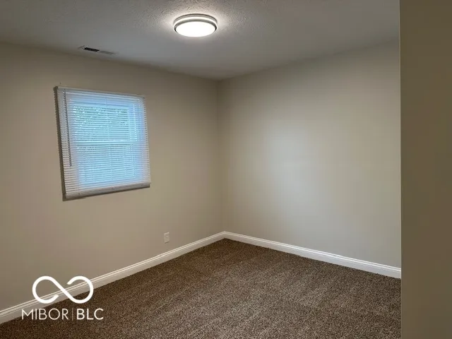 $179,500 | 2000 North Cherry Street, Columbus, IN 47201