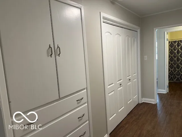 $179,500 | 2000 North Cherry Street, Columbus, IN 47201