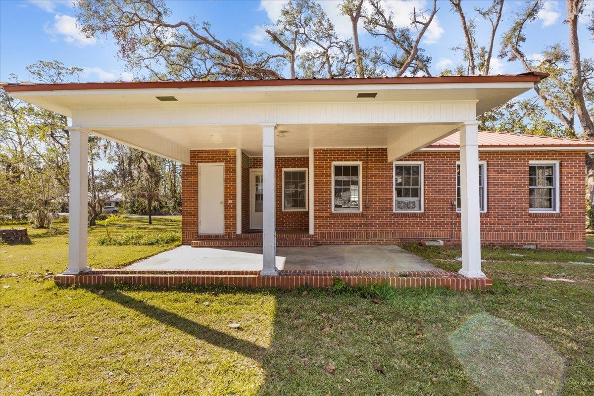 311 West High Street Perry, FL 32347 - Photo 1 of 42