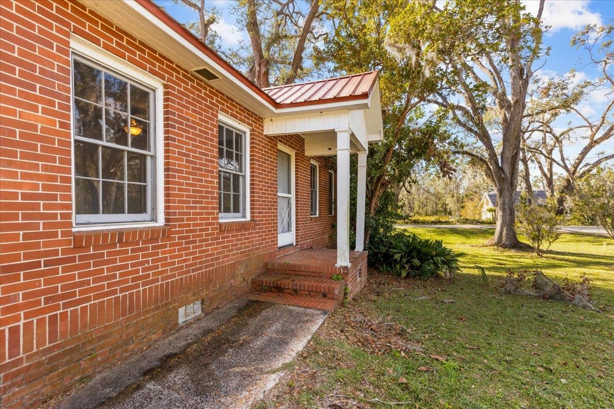 311 West High Street Perry, FL 32347 - Photo 4 of 42