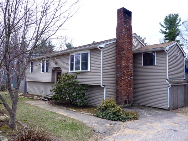 76 Clark Road Spencer, MA 01562 - Photo 1 of 27 Gallery Image 1