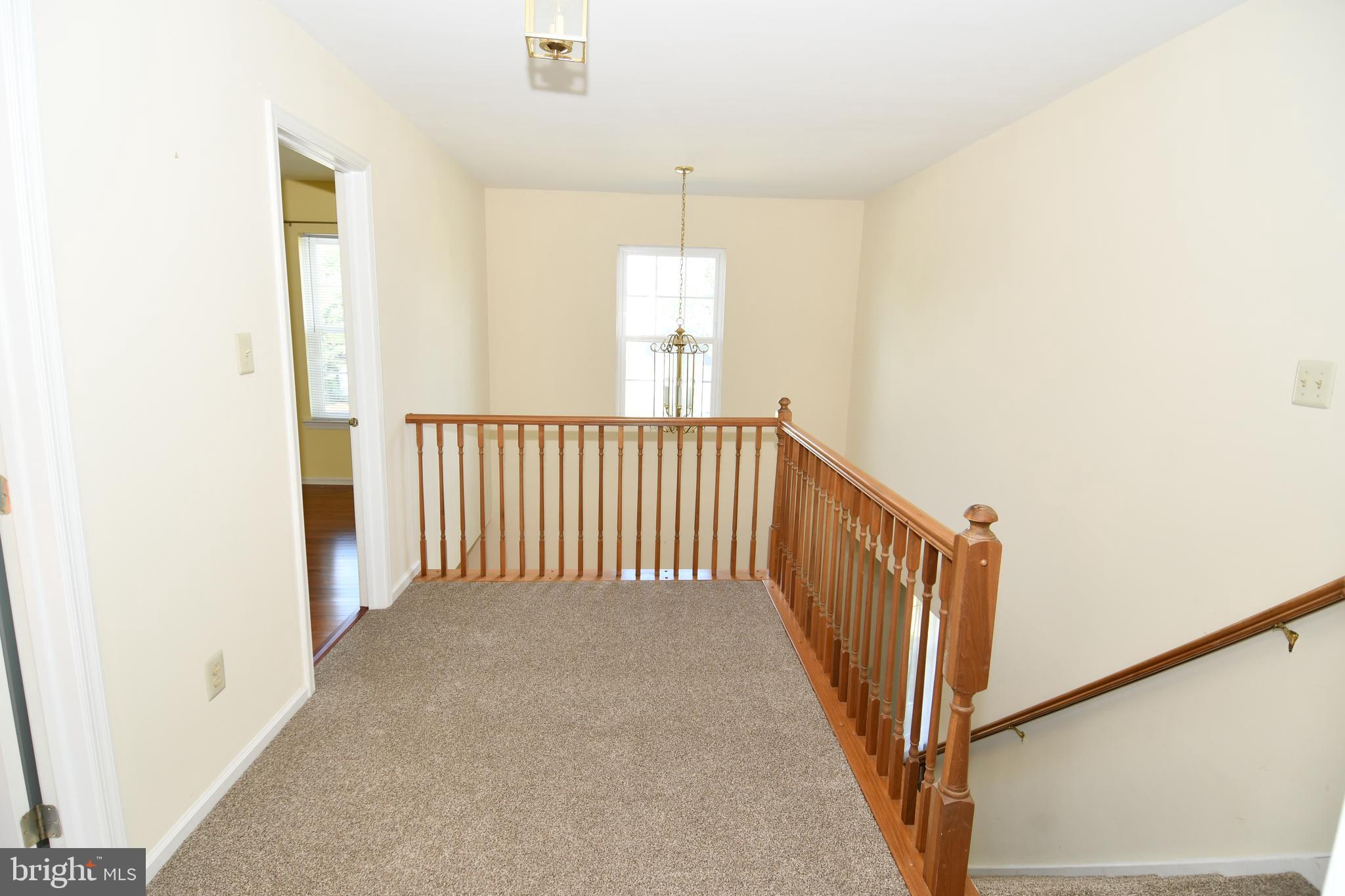 6 Almond Road Burlington, NJ 08016 - Photo 17 of 34 Gallery Image 17