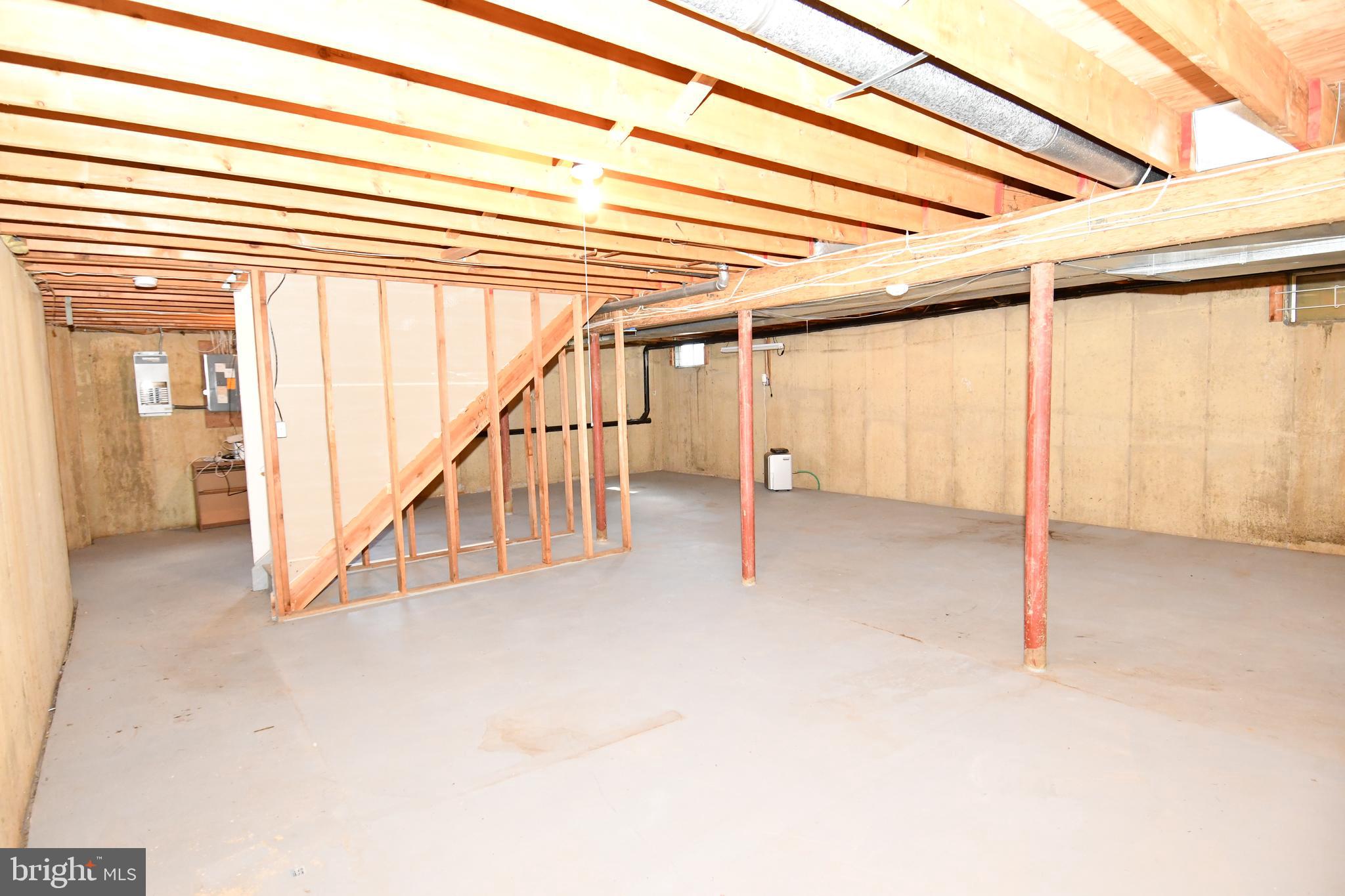 6 Almond Road Burlington, NJ 08016 - Photo 29 of 34 Gallery Image 29