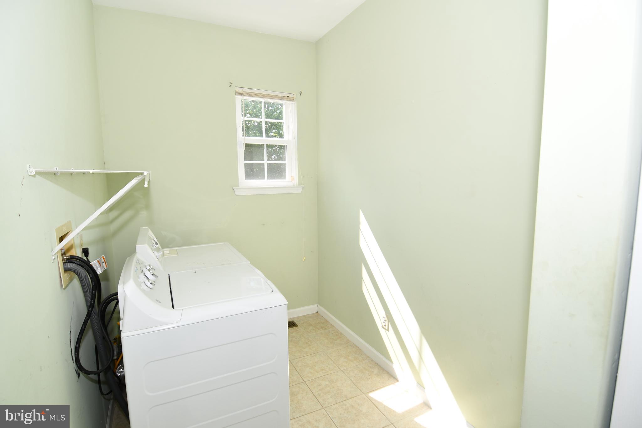 6 Almond Road Burlington, NJ 08016 - Photo 30 of 34 Gallery Image 30