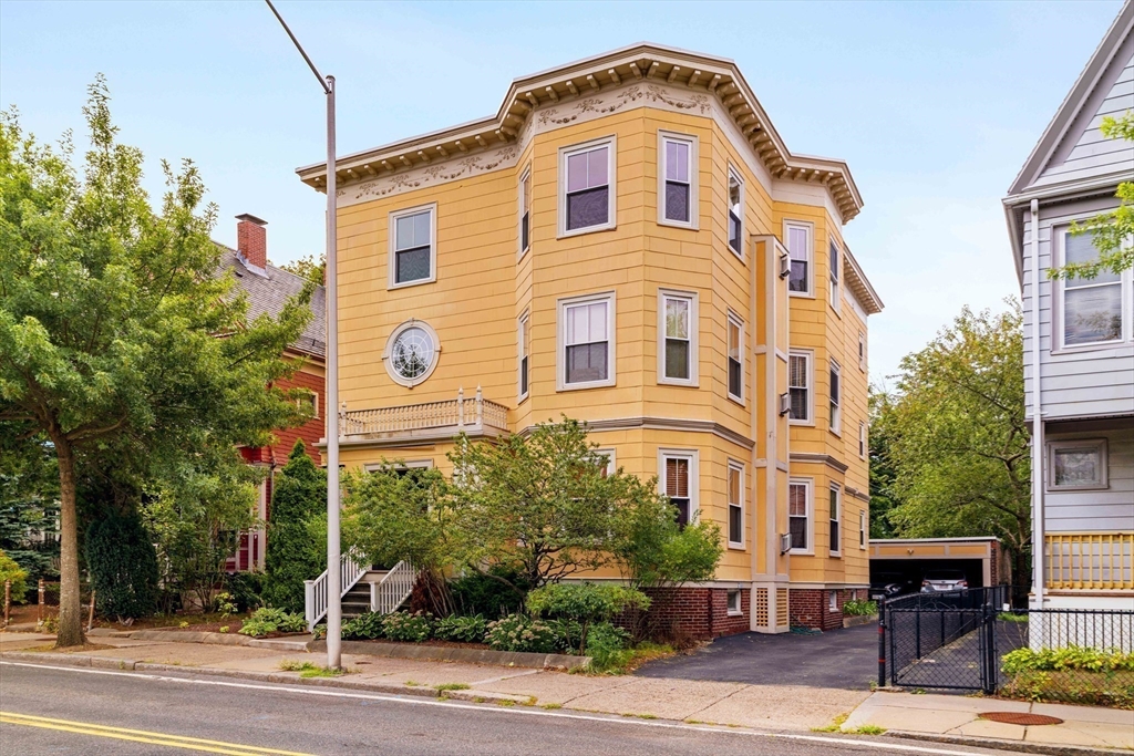 20 Rindge Avenue, Unit 3 Cambridge, MA 02140 - Photo 17 of 17 Gallery Image 17