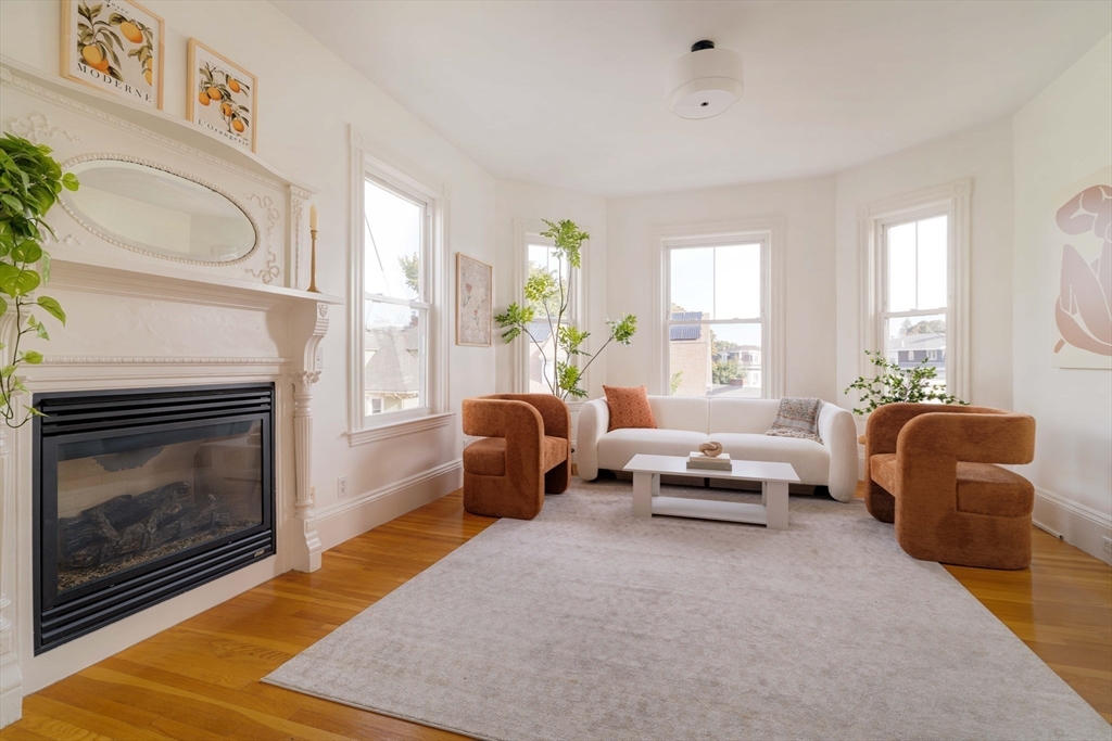 20 Rindge Avenue, Unit 3 Cambridge, MA 02140 - Photo 2 of 17 Gallery Image 2