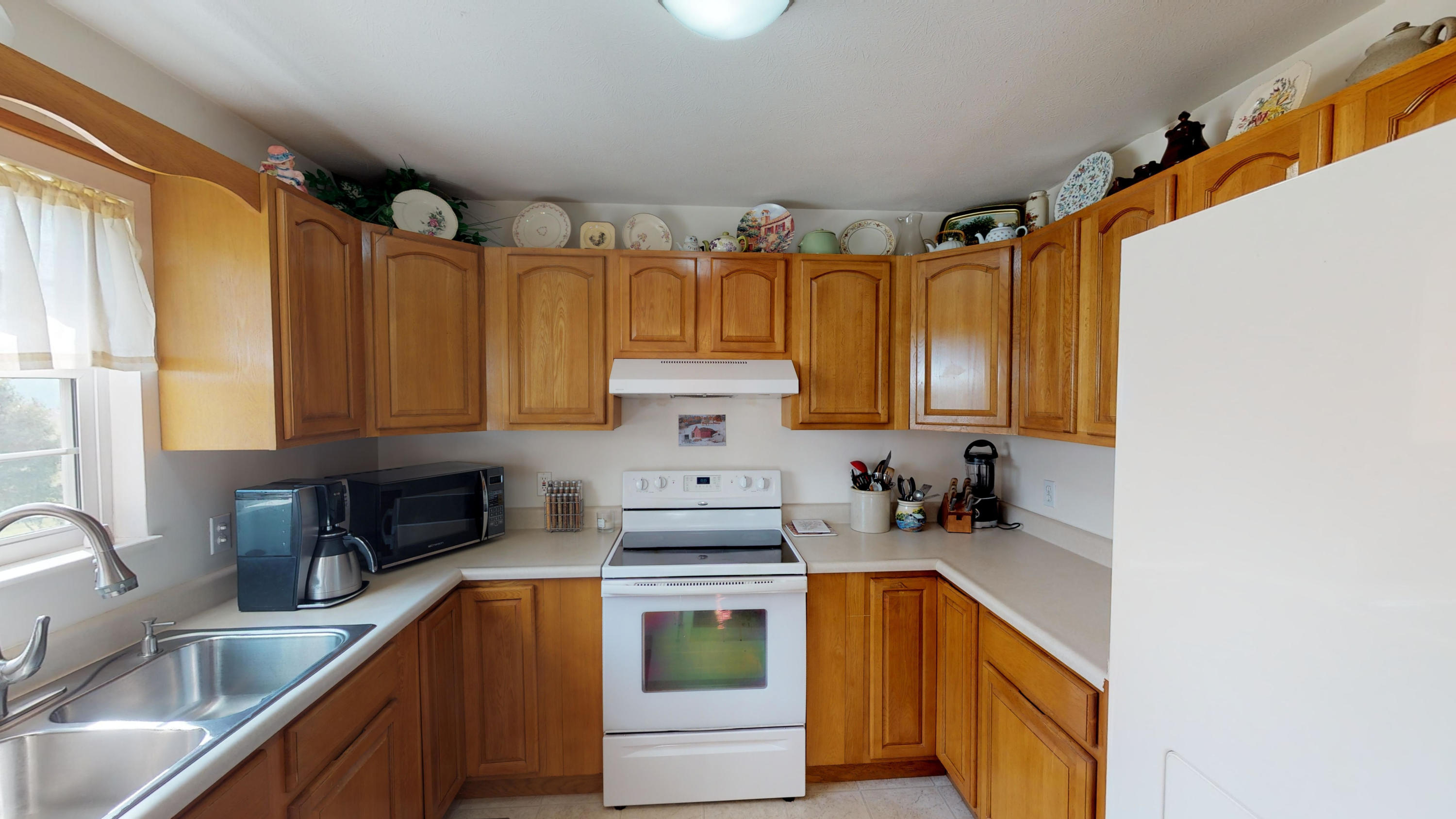 554 Deer Ridge Drive Rutledge, TN 37861 - Photo 9 of 28 554-Deer-Ridge-Rd-09112019_131949