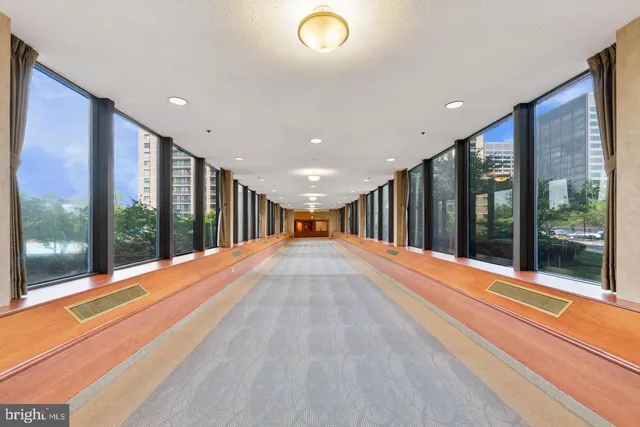 $2,350 | 5501 Seminary Road, Unit 1502S, Falls Church, VA 22041