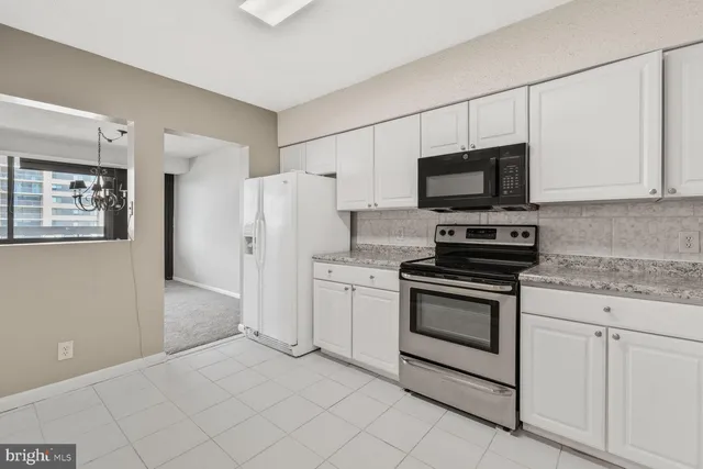 $2,350 | 5501 Seminary Road, Unit 1502S, Falls Church, VA 22041