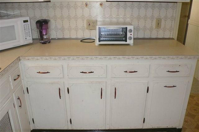 2438 Montvale Road Southwest Roanoke, VA 24015 - Photo 19 of 36 Kitchen