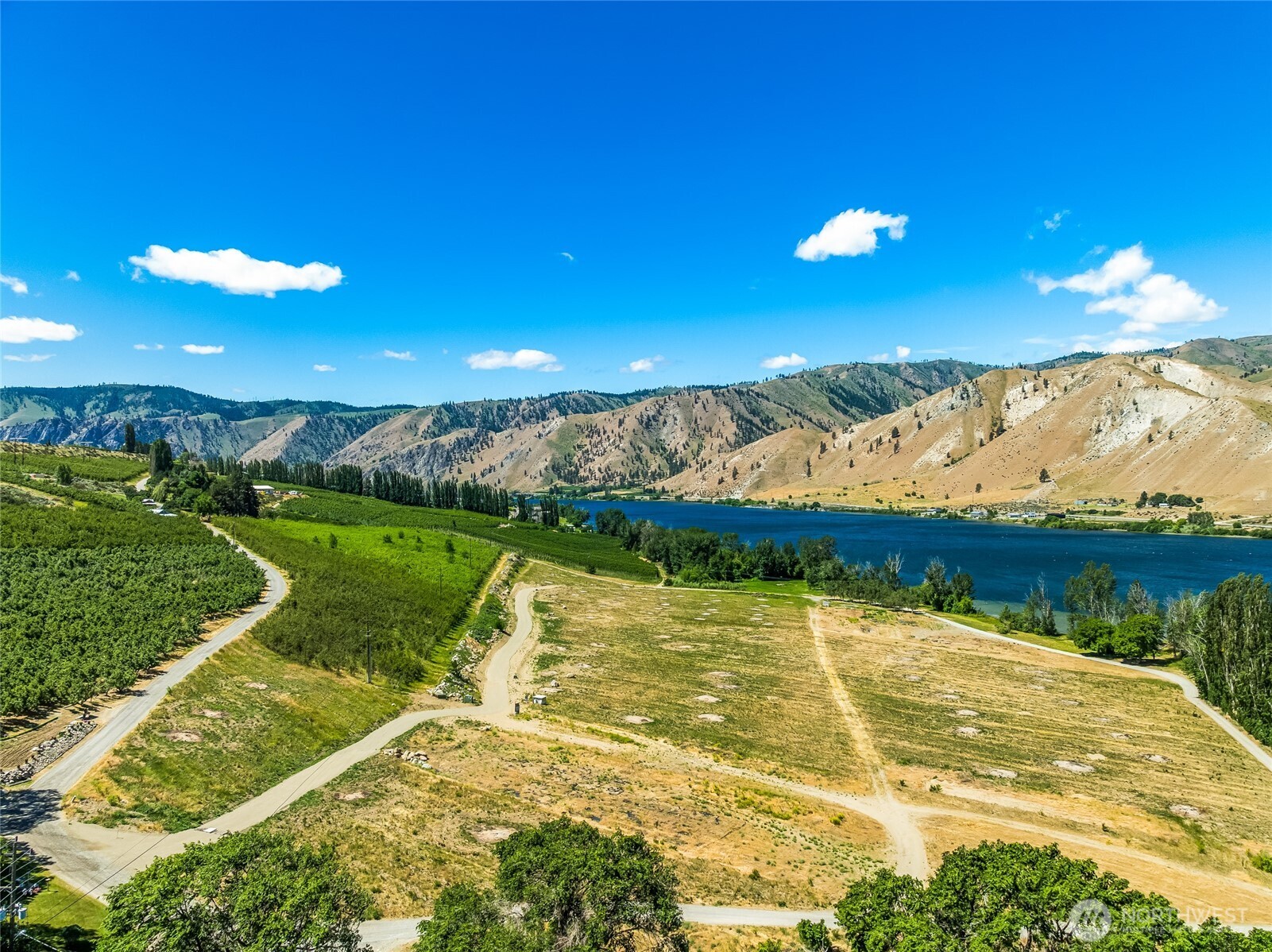 0 Lot 4 Silvest Road Orondo, WA 98843 - Photo 11 of 23 a view of an ocean swimming pool and valleys