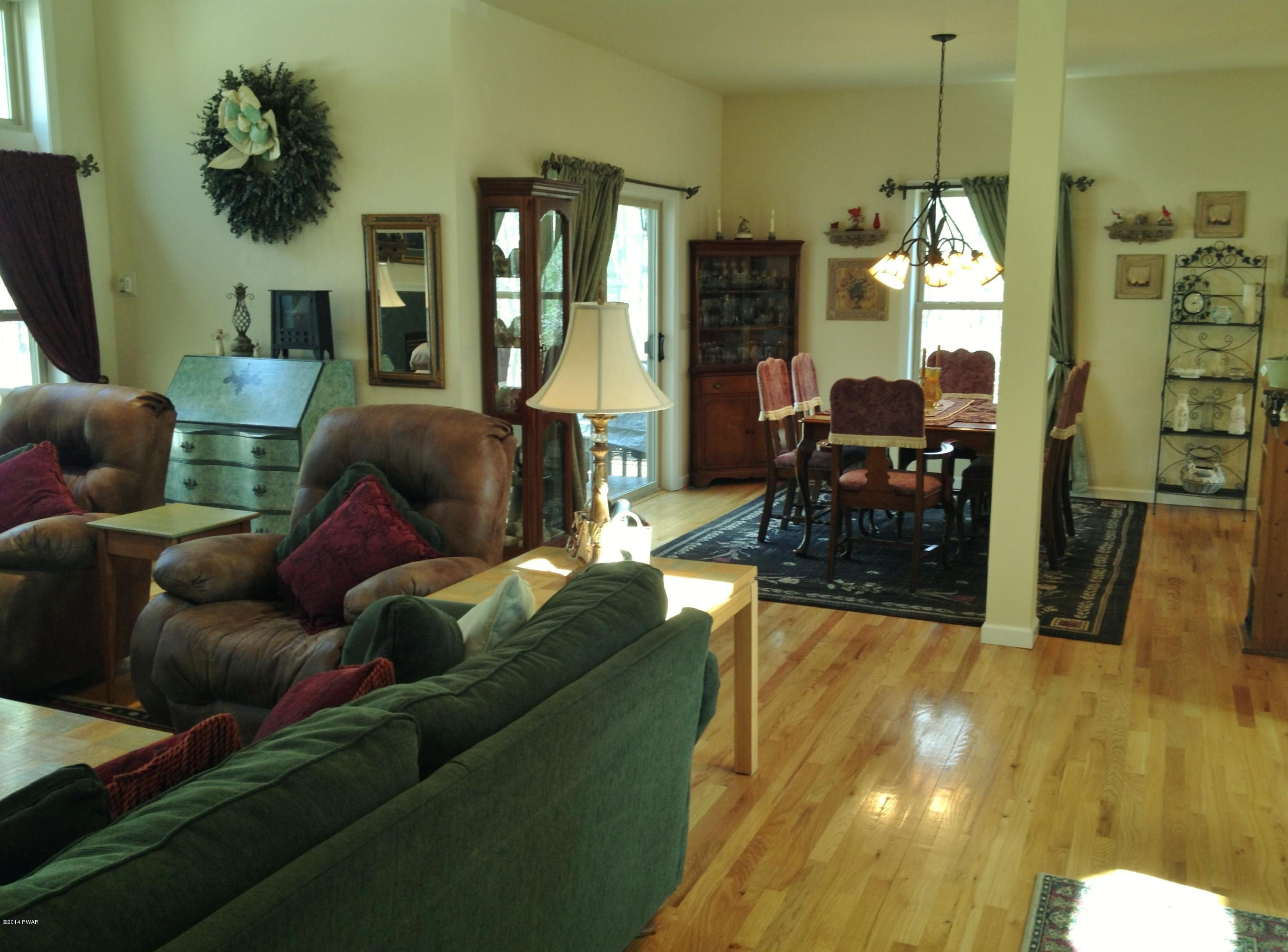 202 Oak Ridge Drive Milford, PA 18337 - Photo 11 of 58