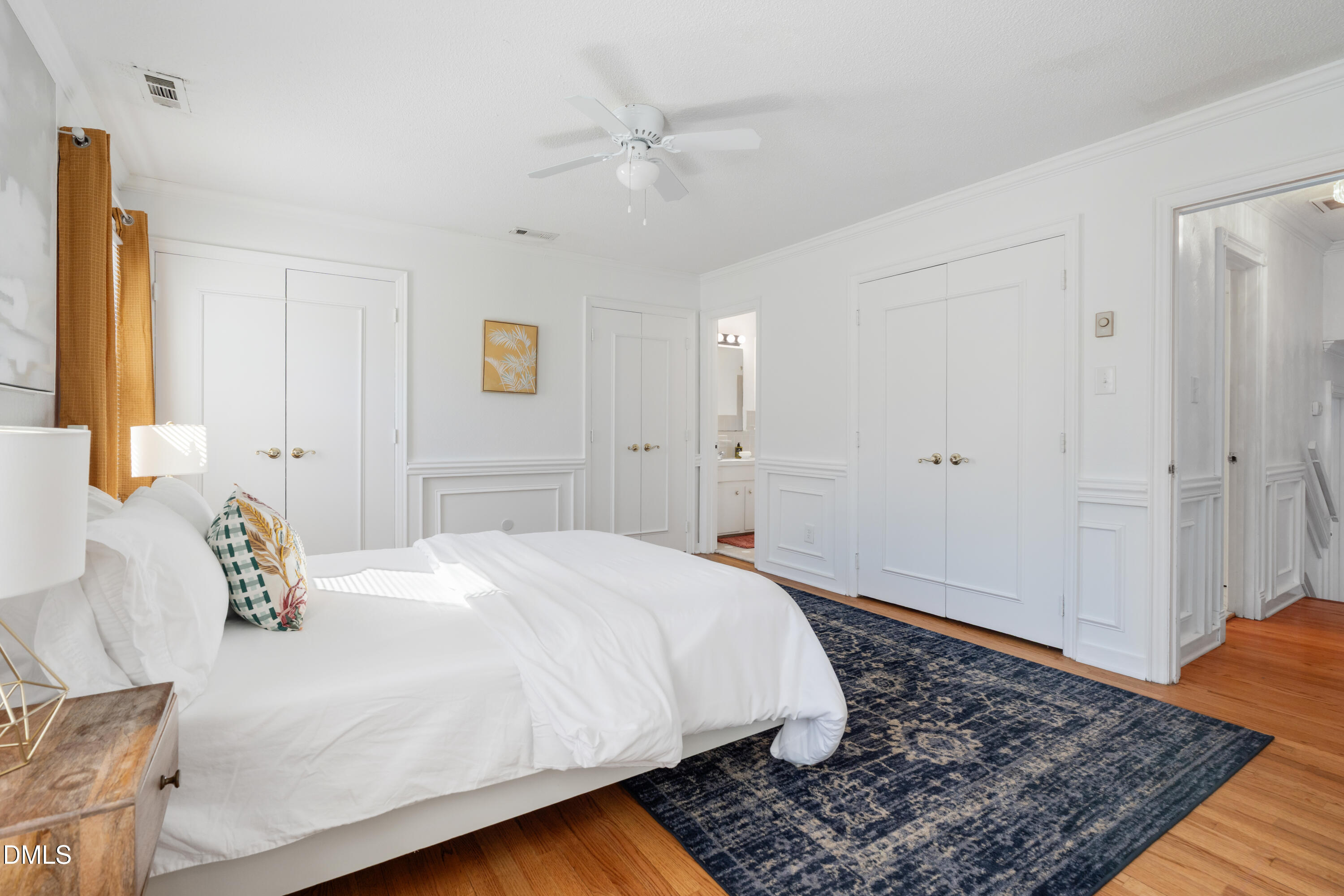 318 East Millbrook Road Raleigh, NC 27609 - Photo 21 of 45 318 E Millbrook-29