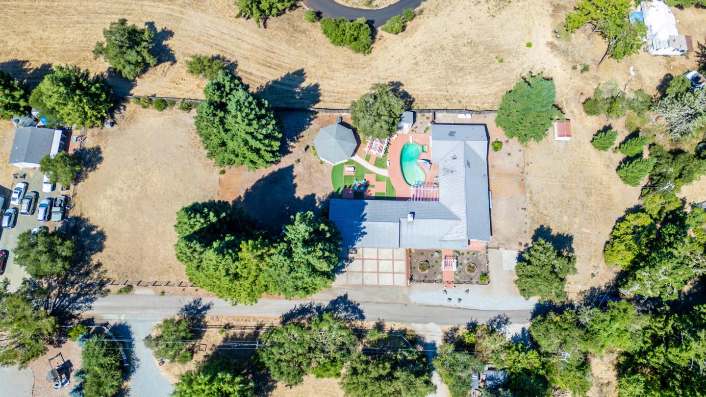 23235 Summit Road Los Gatos, CA 95033 - Photo 40 of 50