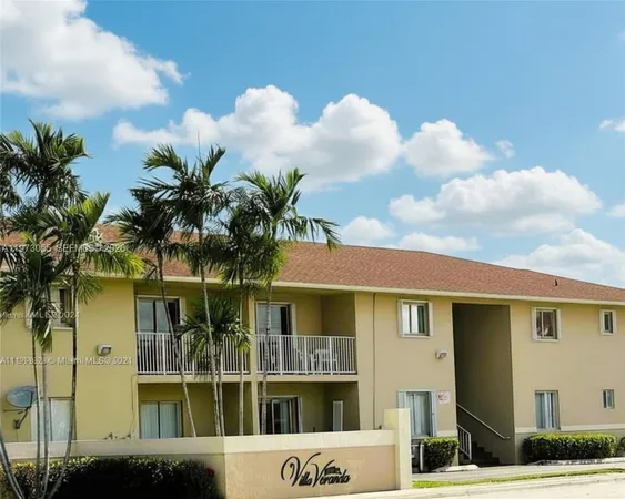 $250,000 | 3011 West 76th Street, Unit A104, Hialeah, FL 33018