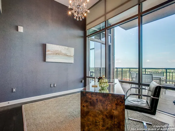 $9,750 | 4242 Broadway, Unit 1804, San Antonio, TX 78209