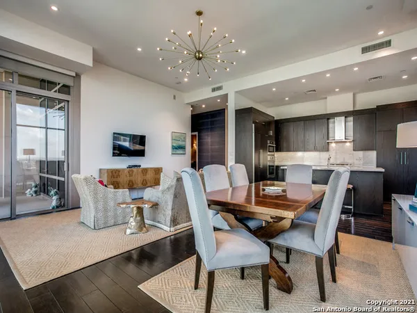 $9,750 | 4242 Broadway, Unit 1804, San Antonio, TX 78209