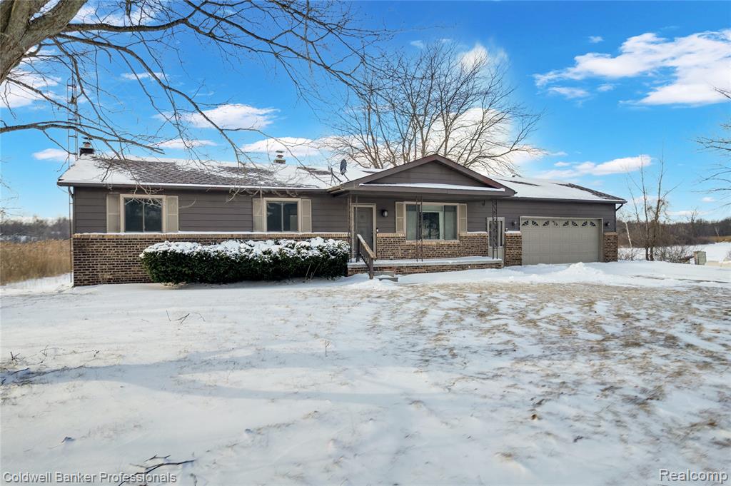 4331 Jones Road North Branch, MI 48461 - Photo 1 of 42 Gallery Image 1