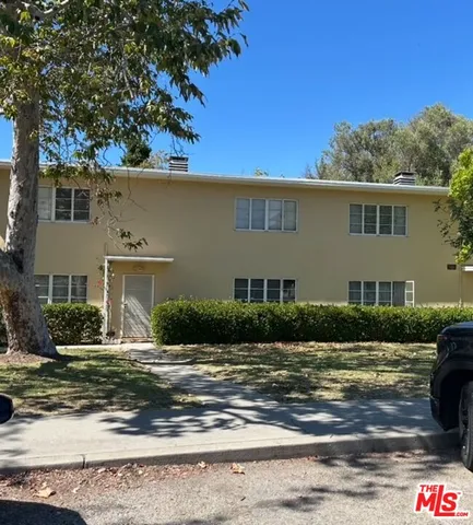 $550,000 | 5198 1/2 Village Green, Los Angeles, CA 90016