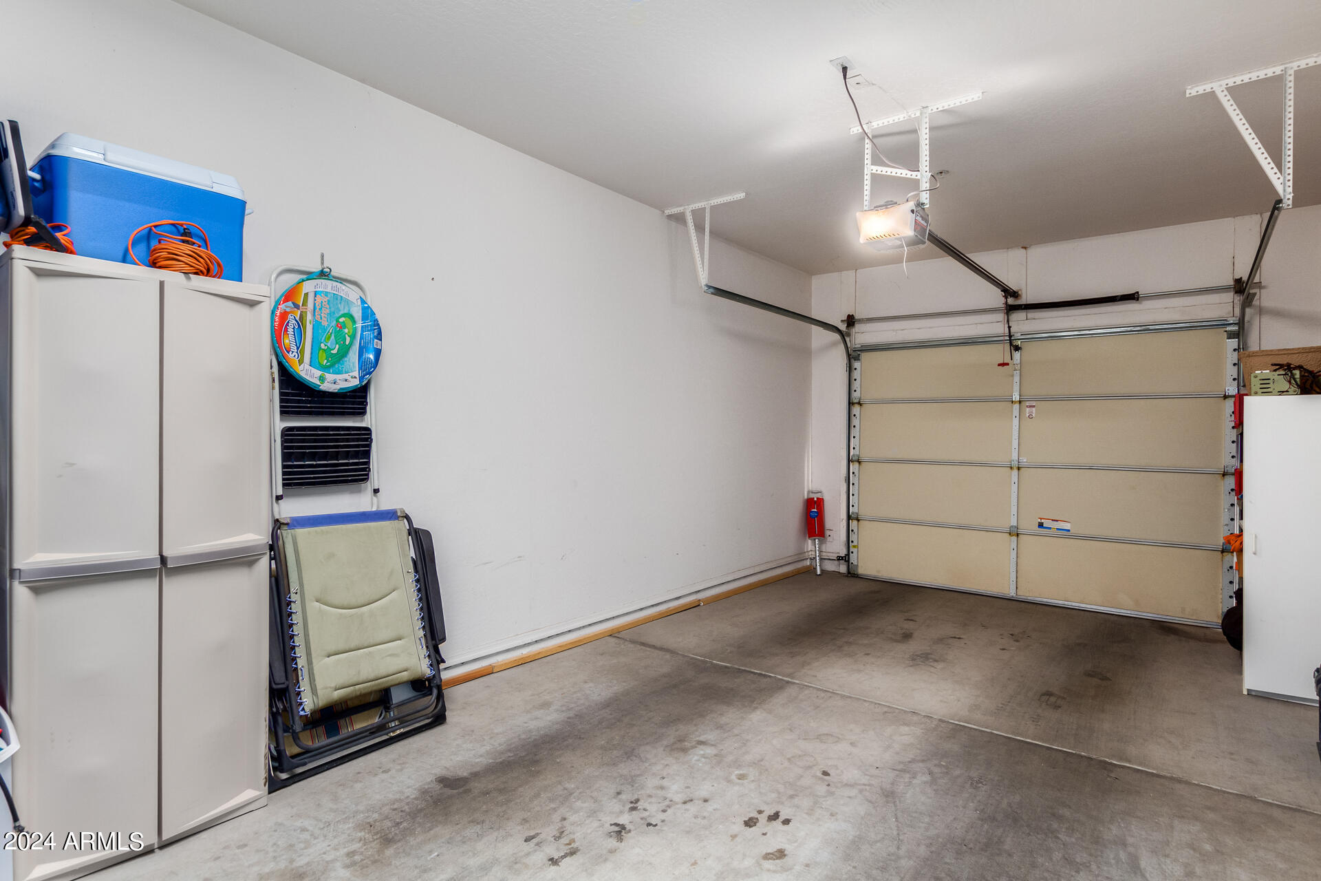 955 East Knox Road, Unit 244 Chandler, AZ 85225 - Photo 28 of 47 a view of a garage