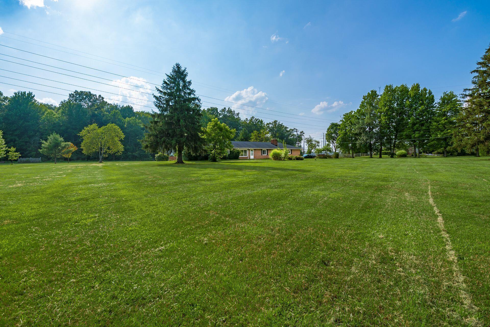 7989 Harlem Road Westerville, OH 43081 - Photo 29 of 67 034_b83_L 7989 Harlem Rd127-2